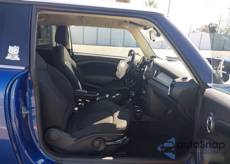 2012 Mini Cooper из США, поврежденный, VIN WMWSU3C59CT261942